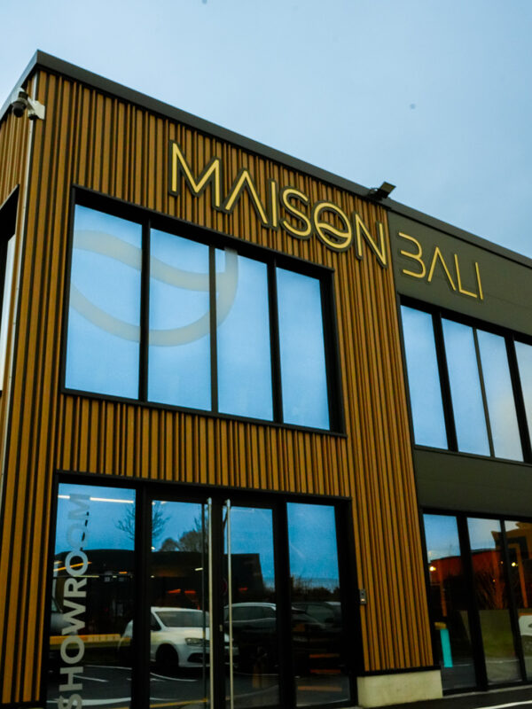 facade-magasin-spa-maison-bali