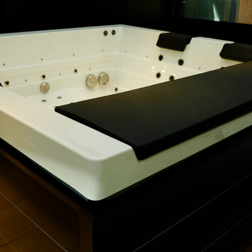 spa-balneo-luxe-noir